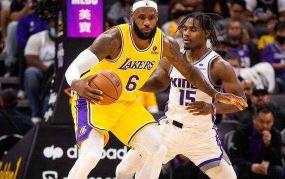 华体会体育-季前赛全胜提振国王信心 专注防守目标重返季后赛