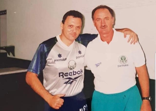 HuaTiHui-巴西57岁球童 当了27年 他想干到干不动时为止